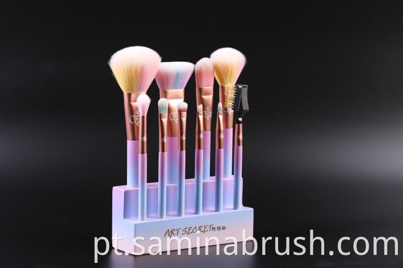 SAW-2010 MAKEUP BRUSH CLEAN SET 01